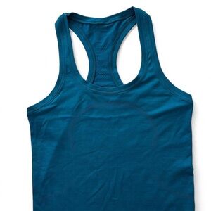 lululemon athletica Hawaiian Blue Swiftly tank size 4